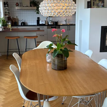 For Rent During Ons Week 10 Min Walk From Expo Area And 50 Metre From Bus Station To Center Στάβανγκερ