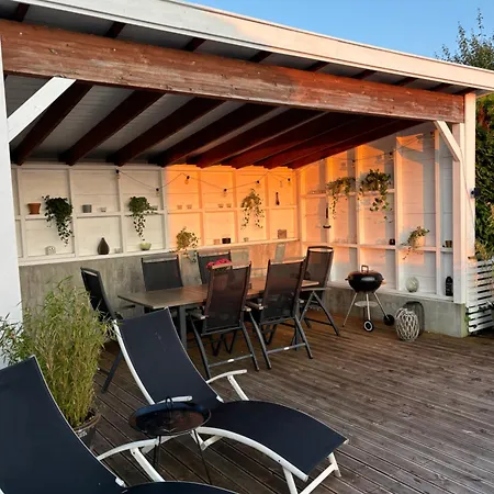 For Rent During Ons Week 10 Min Walk From Expo Area And 50 Metre From Bus Station To Center Vila